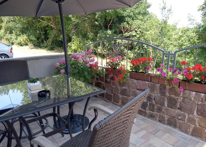 Chez Marthe, Welcoming Tranquil Area Knin