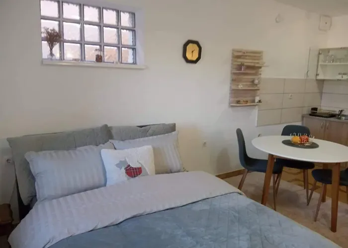 Chez Marthe, Welcoming Tranquil Area Knin